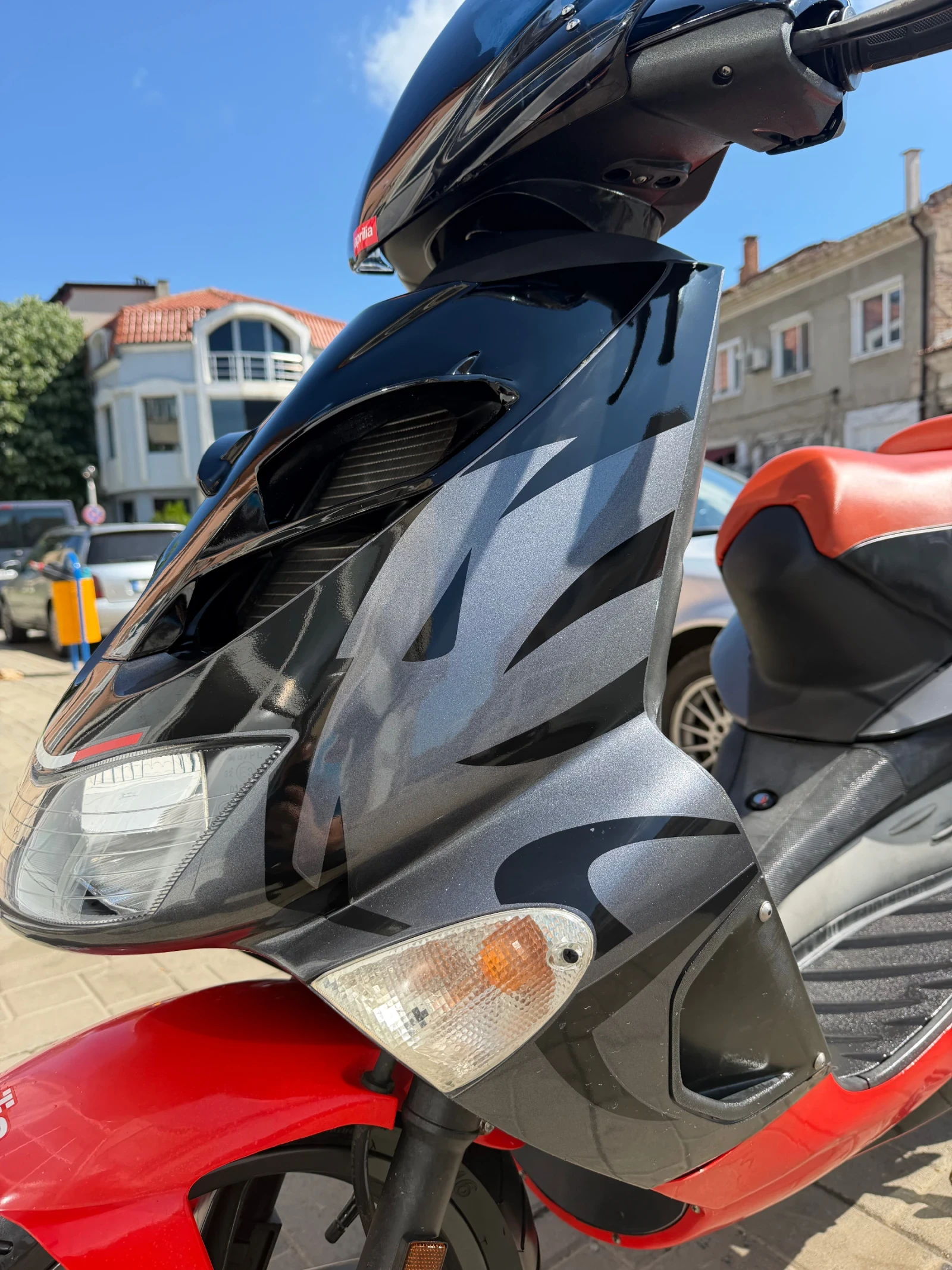 Aprilia Sr 50, снимка 9 - Мотоциклети и мототехника - 54703733