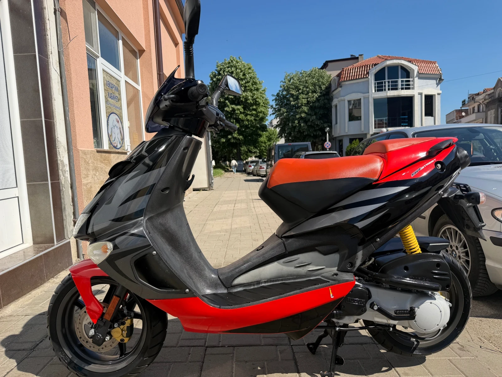 Aprilia Sr 50, снимка 5 - Мотоциклети и мототехника - 54703733