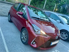 Обява за продажба на Toyota Yaris Автоматик 41 000 км. В гаранция ~23 999 лв. - изображение 1
