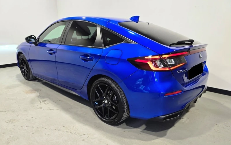 Honda Civic HEV* SPORT* HYBRID* CAM* DISTR* LED* , снимка 4 - Автомобили и джипове - 50189883
