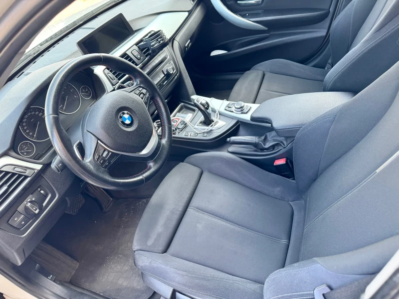 BMW 320 Sport Line, снимка 11 - Автомобили и джипове - 50056053