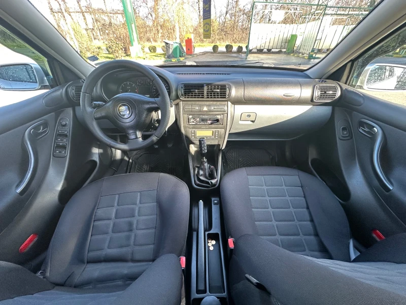 Seat Leon 1.9 TDI, снимка 4 - Автомобили и джипове - 52846827