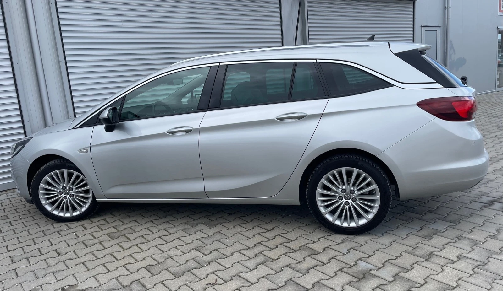 Opel Astra 1, 6cdti 110к.с., 6ск., 6D, нави, мулти, темпо, ди - изображение 3