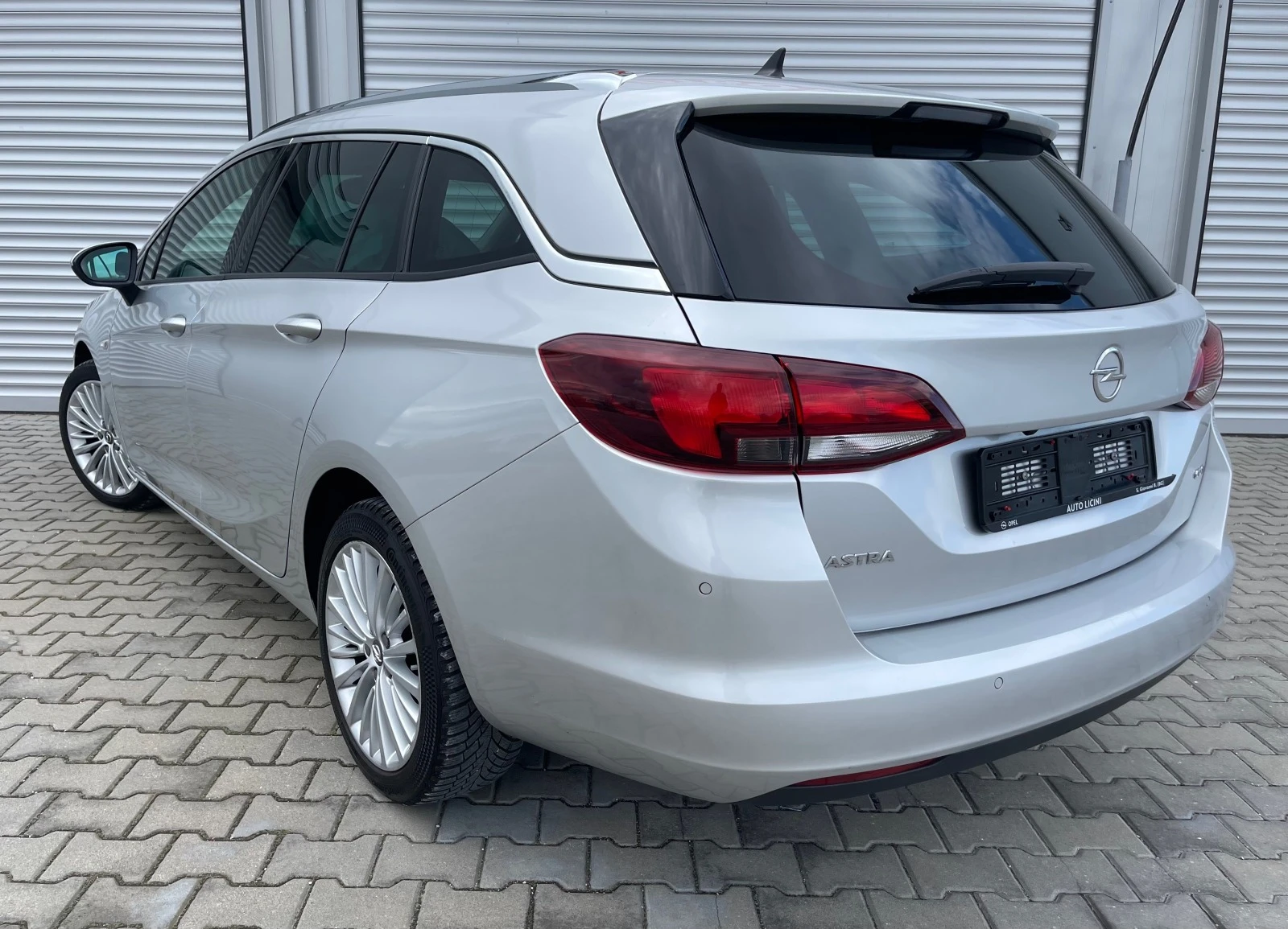 Opel Astra 1, 6cdti 110к.с., 6ск., 6D, нави, мулти, темпо, ди - изображение 6