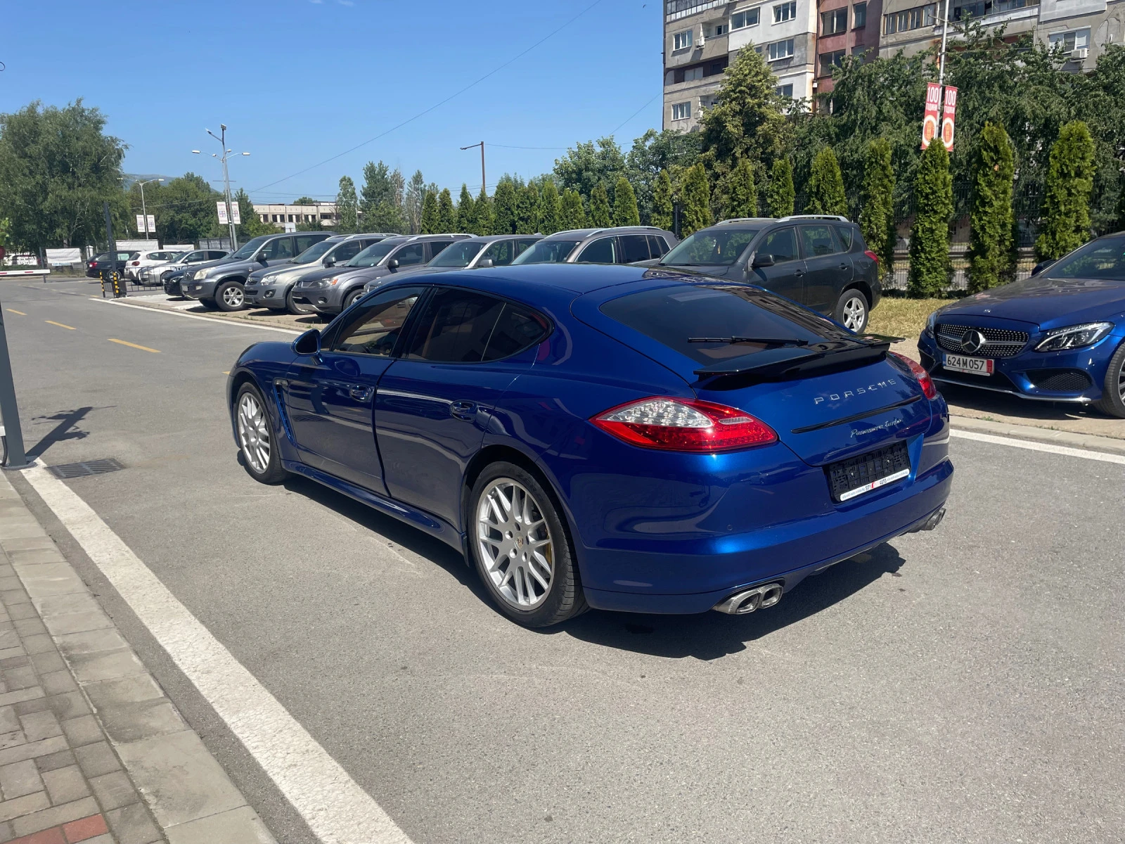 Porsche Panamera Turbo - изображение 2