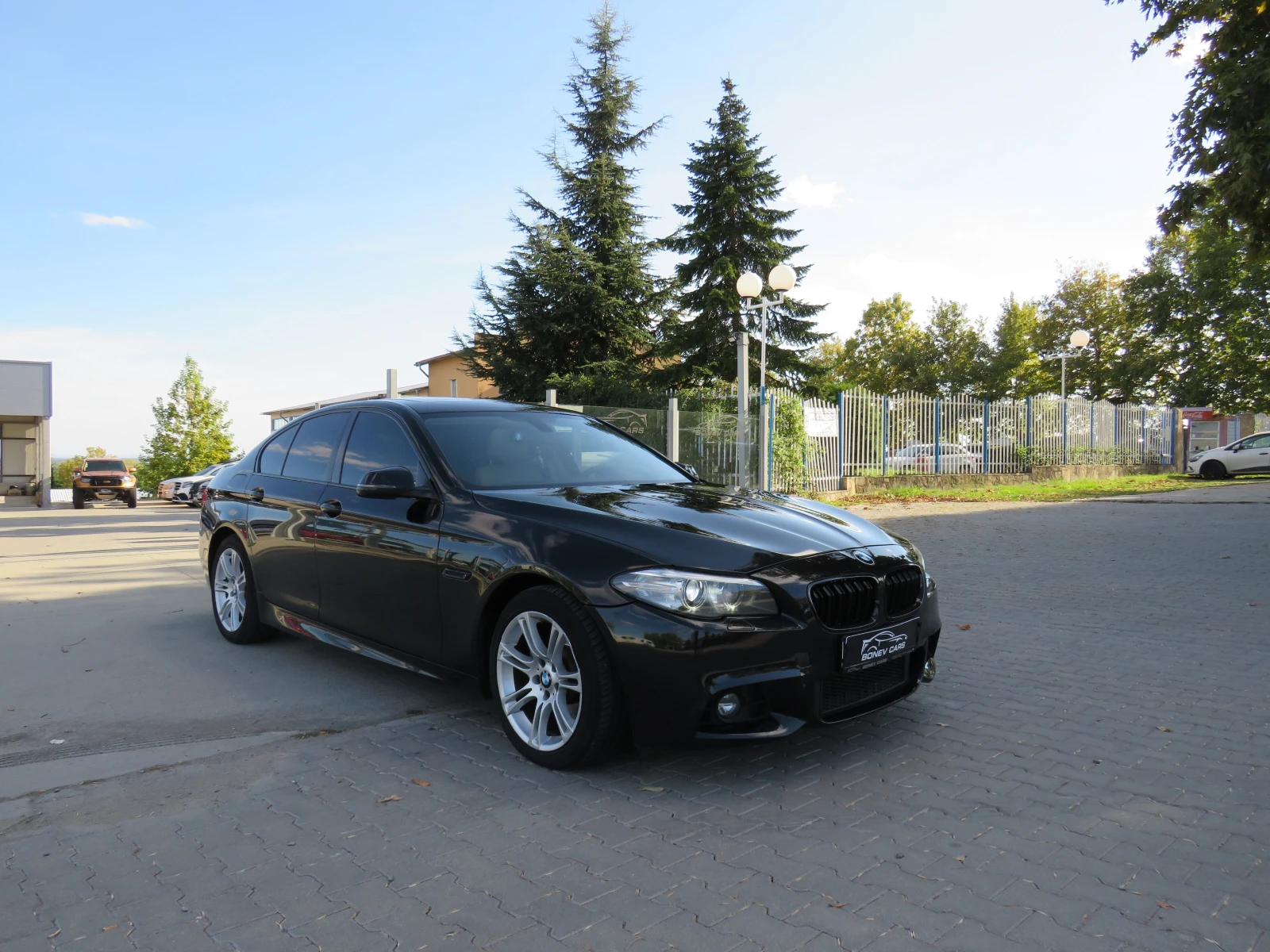 BMW 520 * * * FULL M-PACK FACELIFT 8 СКОРОСТИ* * *  - изображение 3