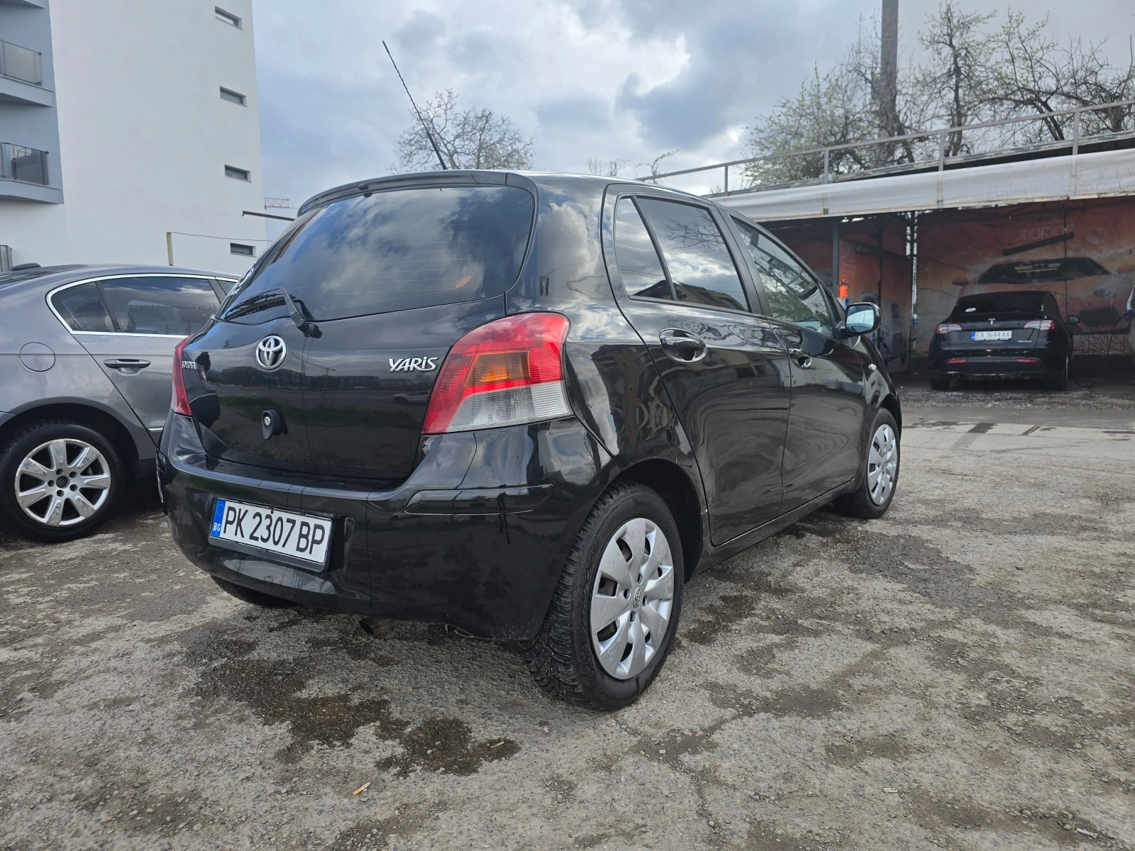 Toyota Yaris 1.33 - изображение 8