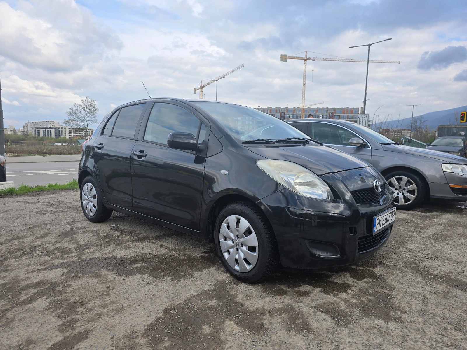 Toyota Yaris 1.33 - изображение 10