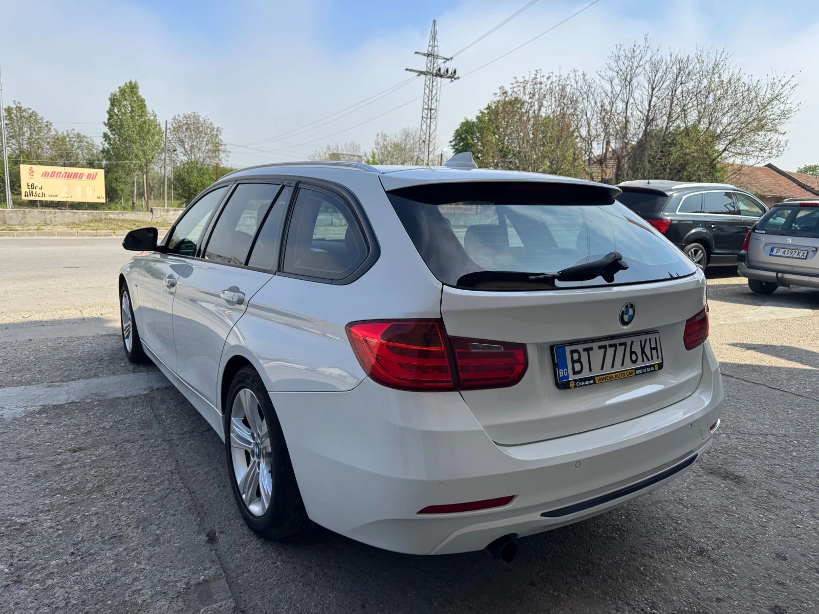 BMW 320 Вериги* HarmonKardon* Sport* Full LED - изображение 6