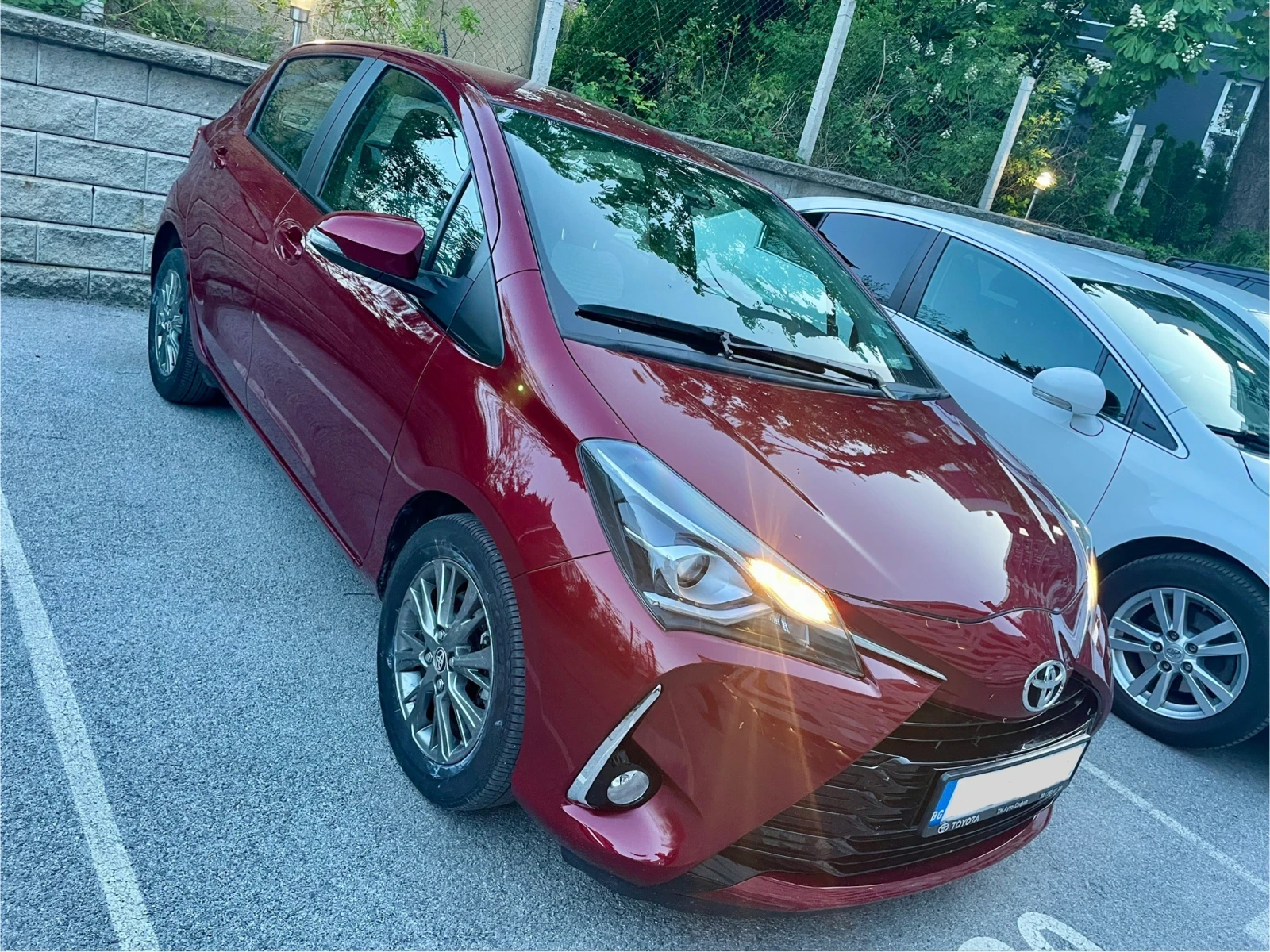Toyota Yaris Автоматик 41 000 км. В гаранция - изображение 2