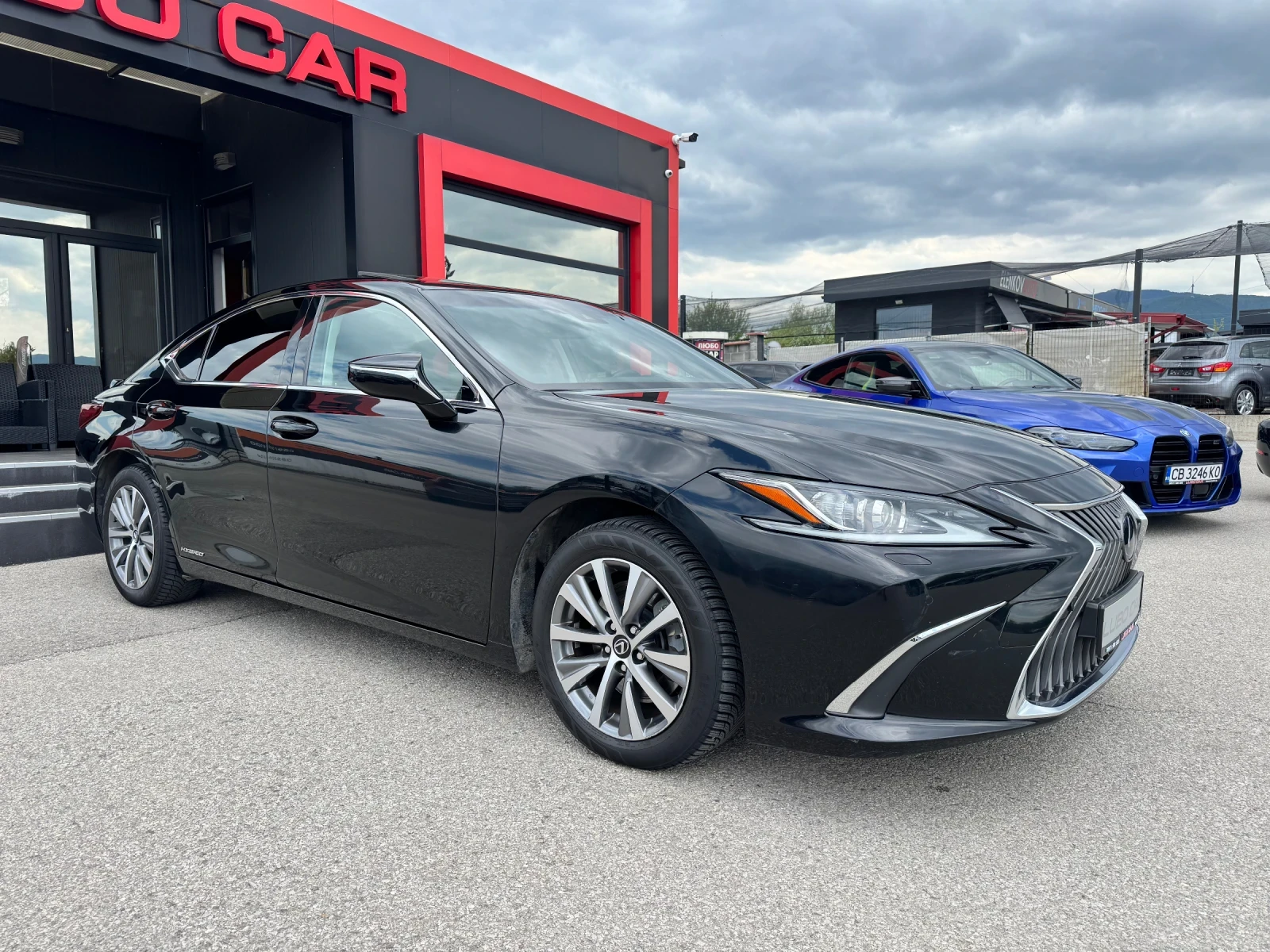 Lexus ES 300 HYBRID-LUXURY-KEYLESS-LED-ПОДГРЕВ-АСИСТЕНТИ-FULL - изображение 5