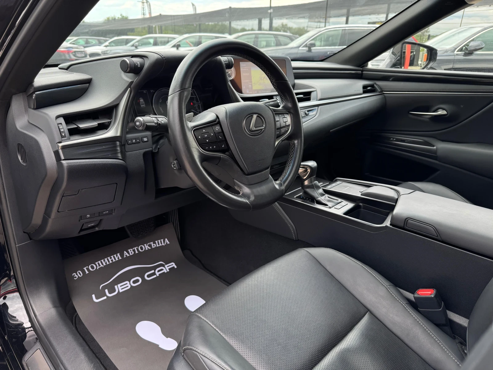 Lexus ES 300 HYBRID-LUXURY-KEYLESS-LED-ПОДГРЕВ-АСИСТЕНТИ-FULL - изображение 8