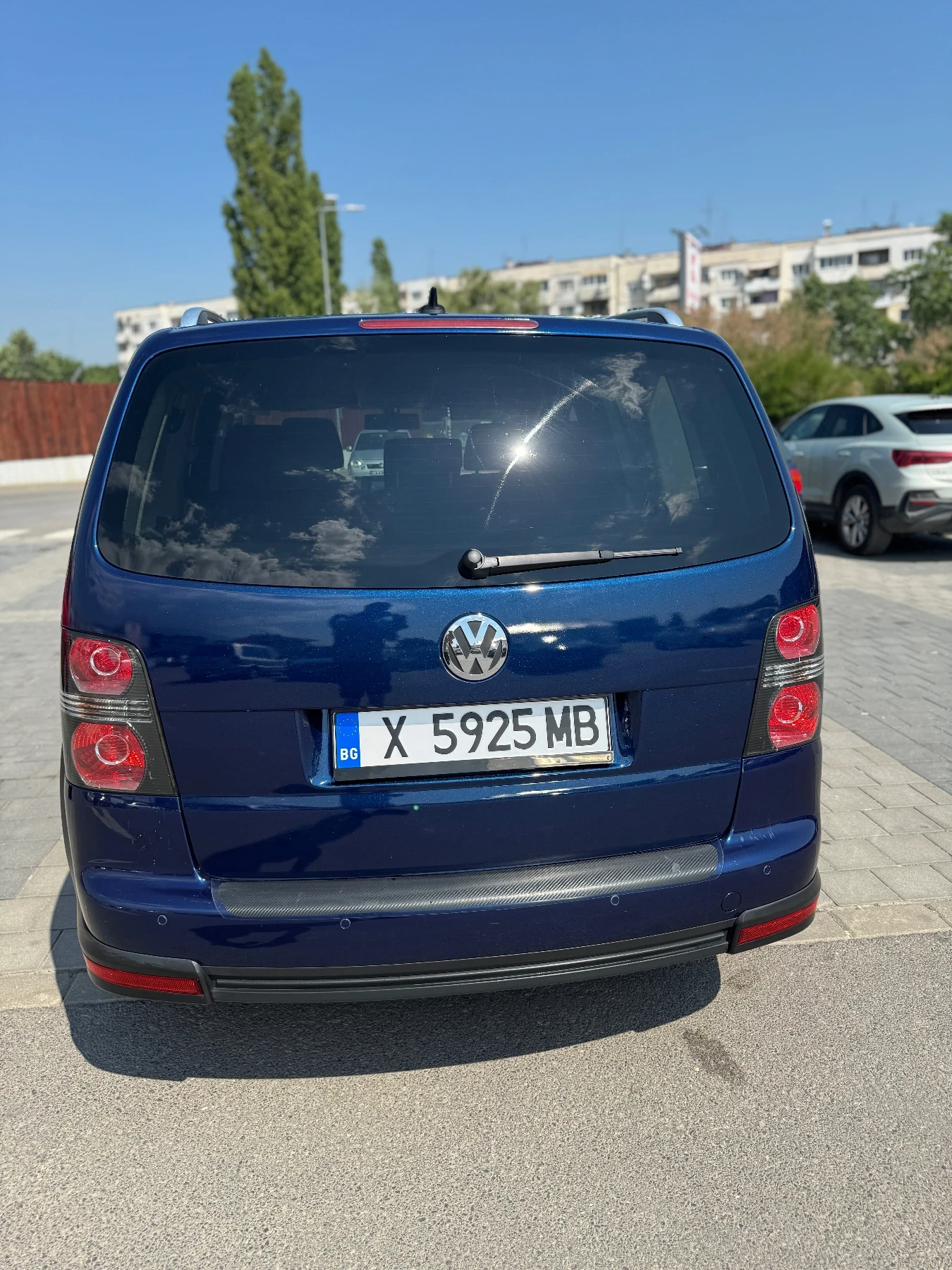 VW Touran CROSS 2.0 TDI BMM - изображение 6