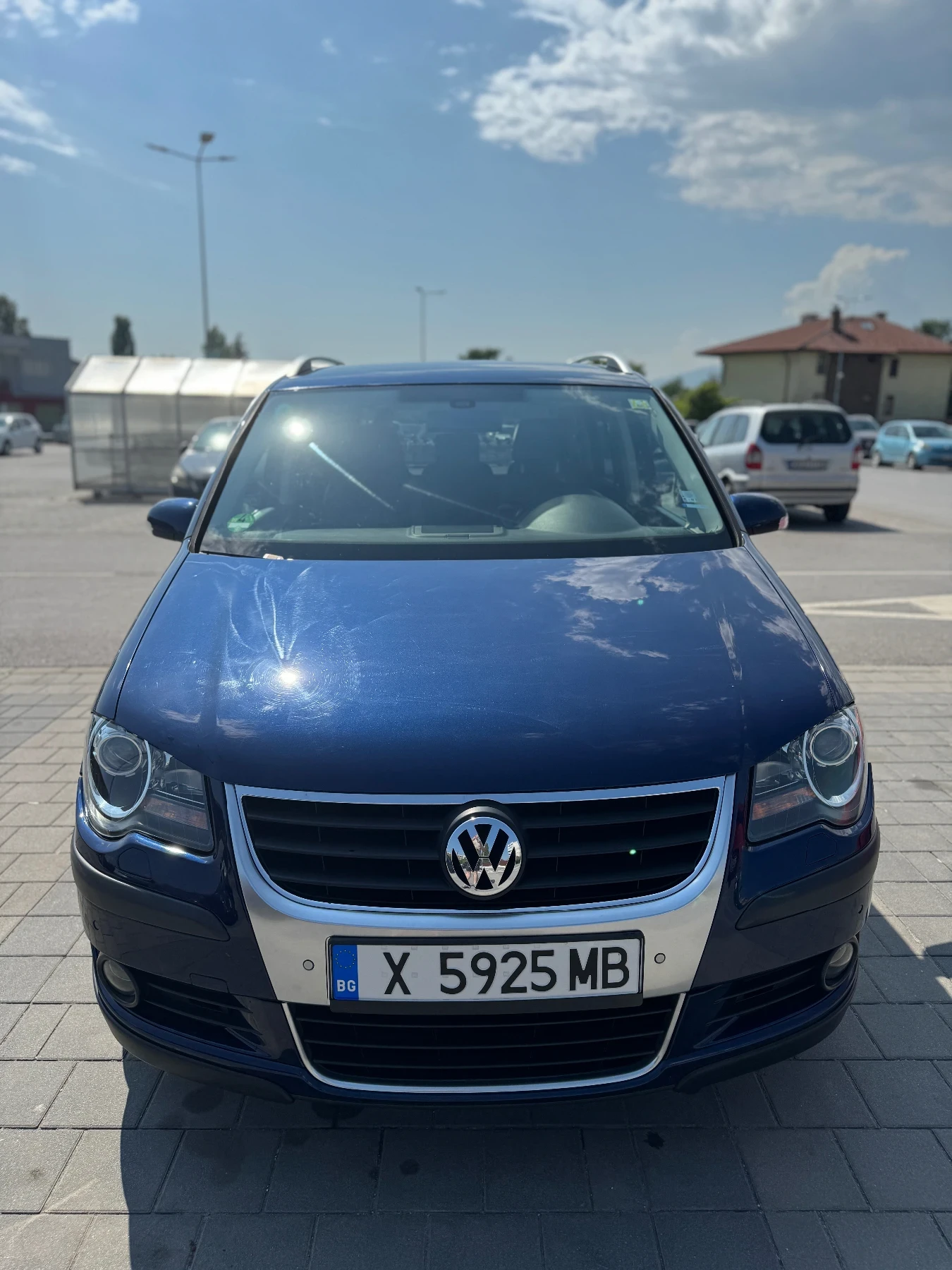 VW Touran CROSS 2.0 TDI BMM - изображение 2