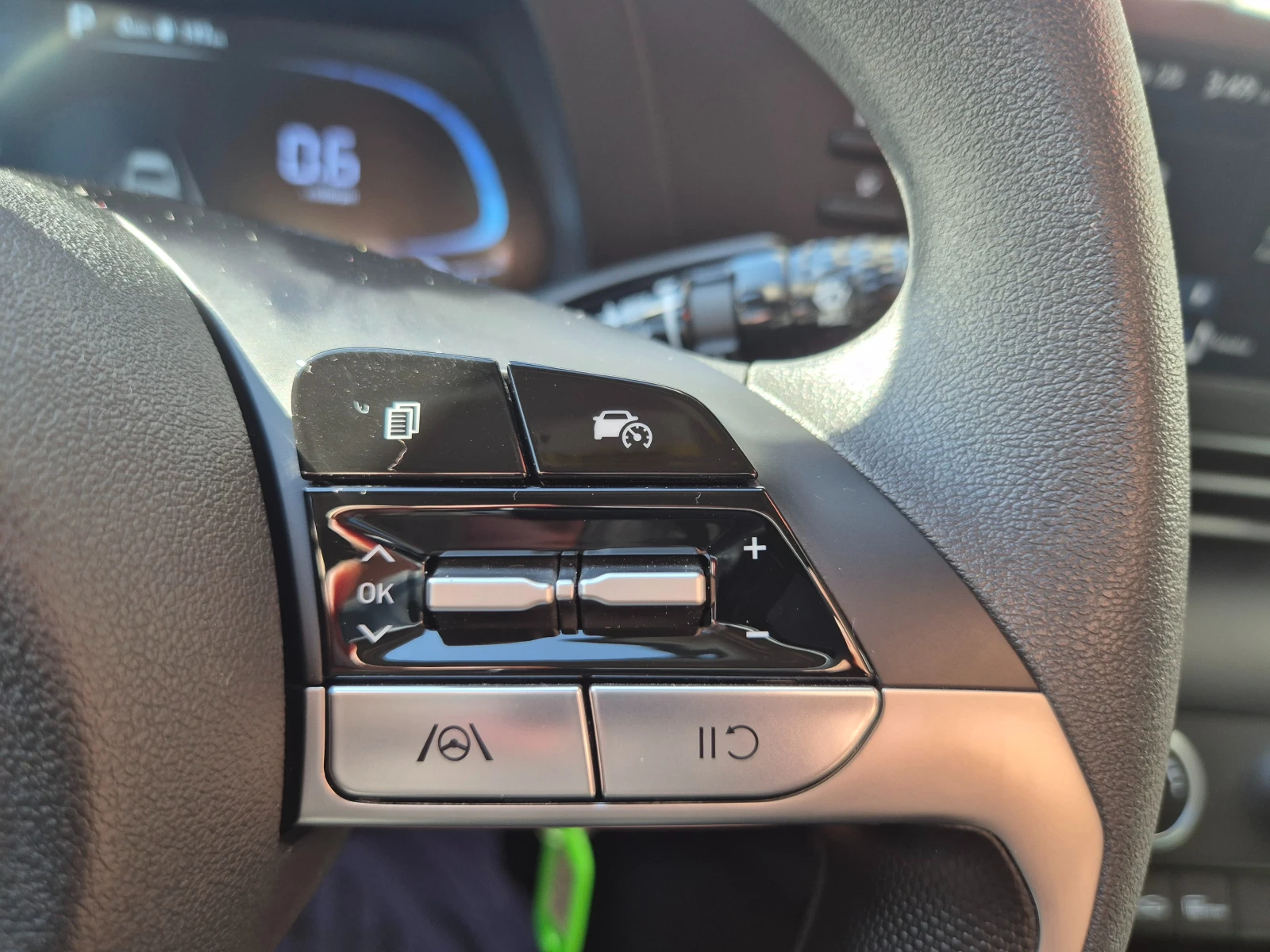 Hyundai Elantra 6  !!2.0i 150.. Facelift/ | Mobile.bg   14