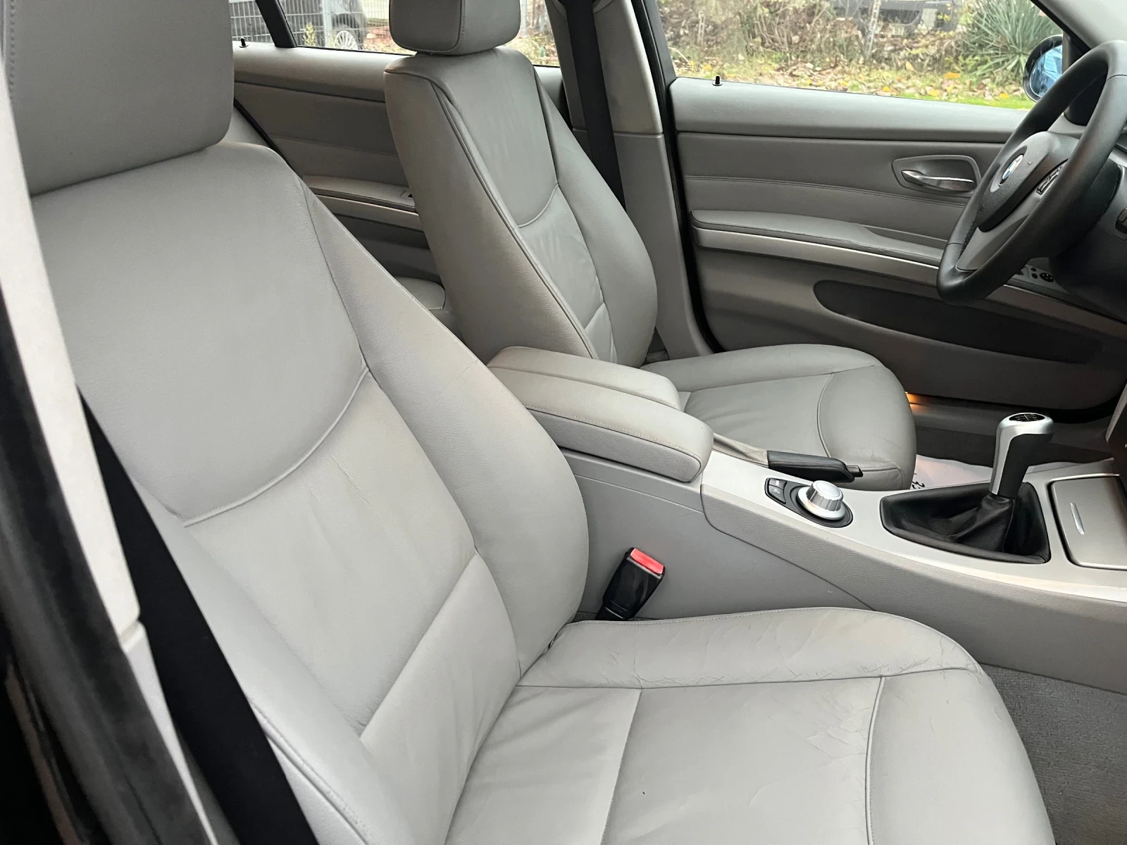 BMW 320 2.0i-163-NAVI-PANO-iTALIA - изображение 6