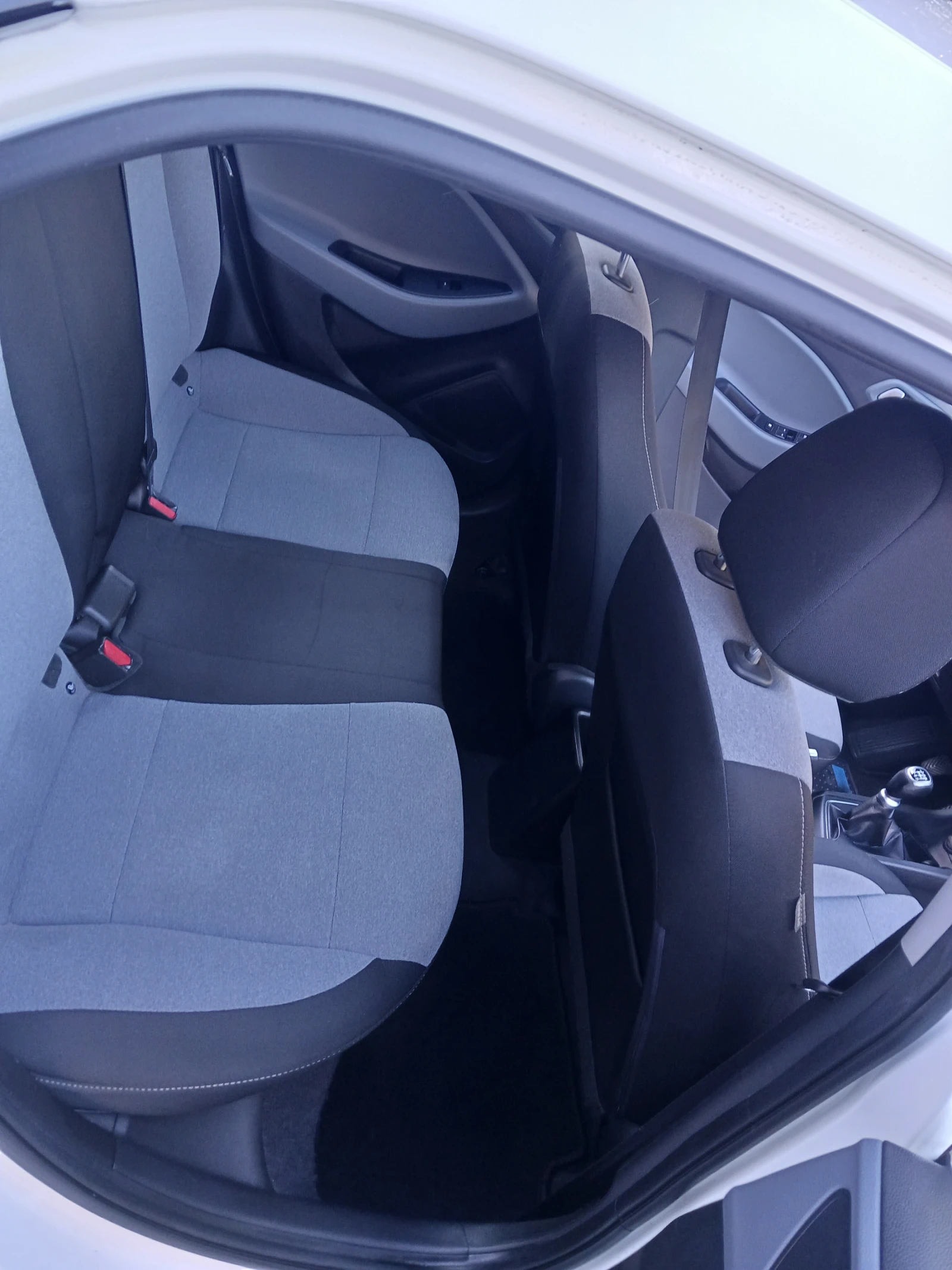 Hyundai I20  - изображение 9