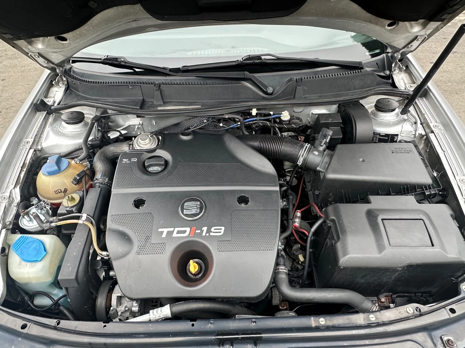 Seat Leon 1.9 TDI - изображение 9