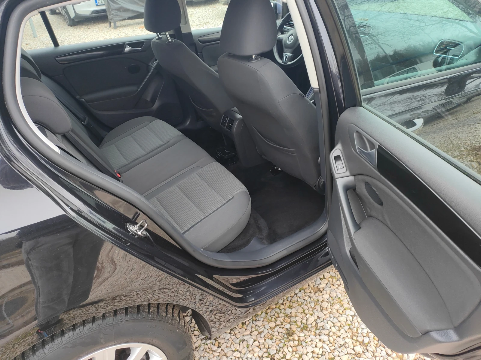 VW Golf 1.6 diesel-105ks.Itali | Mobile.bg � ����������� 13