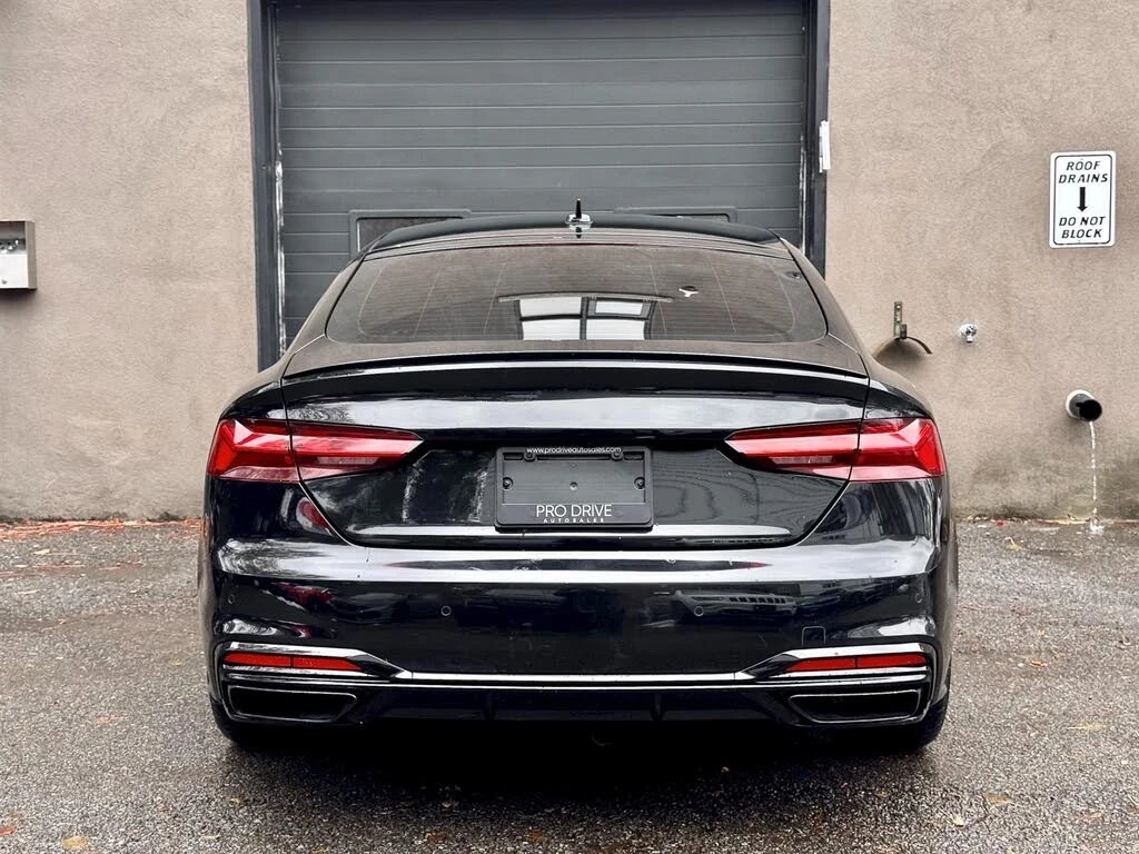 Audi A5 Sportback* Technik* АвтоКредит* (ЦЕНА ДО БГ), снимка 7 - Автомобили и джипове - 54002305