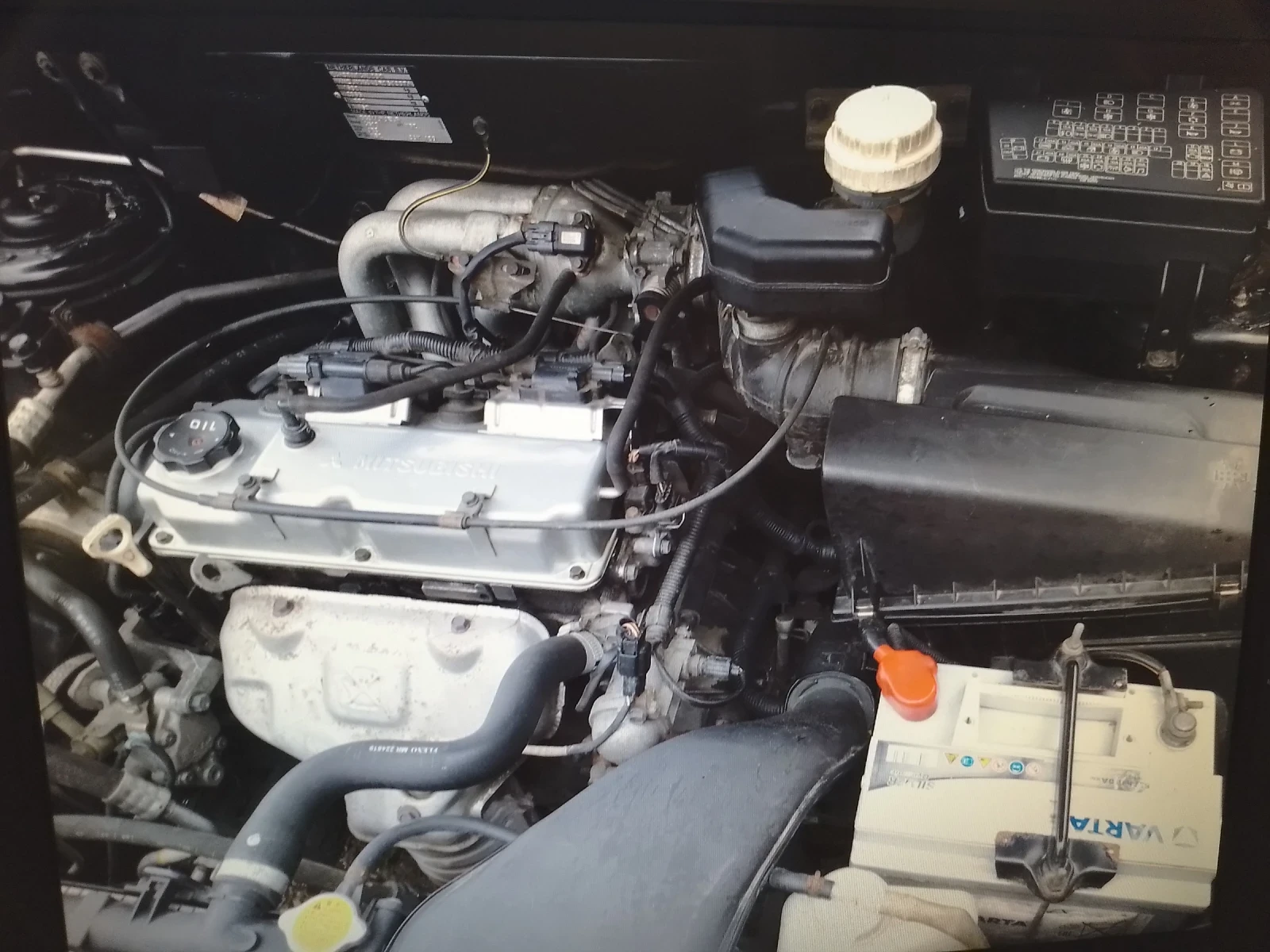 Mitsubishi Space star Комфорт, снимка 9 - Автомобили и джипове - 54016383