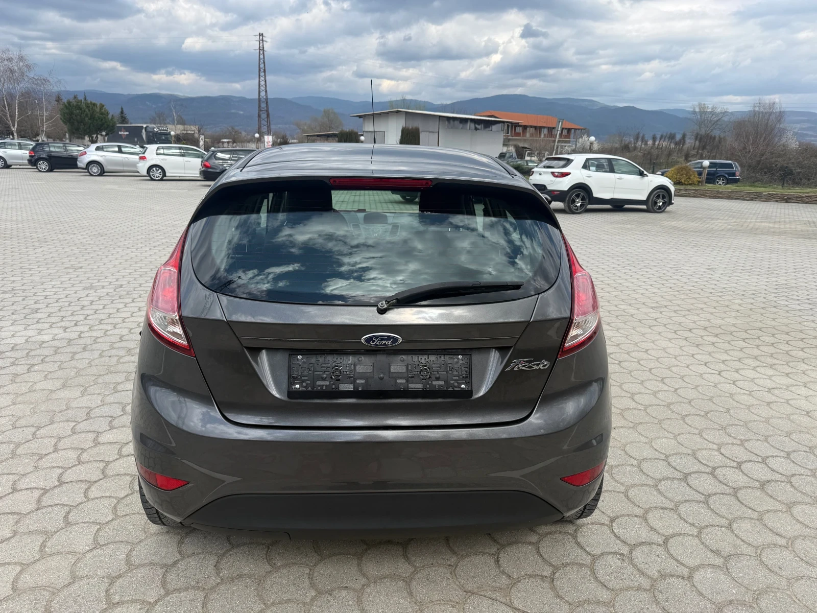 Ford Fiesta EURO 6B, снимка 6 - Автомобили и джипове - 54038718