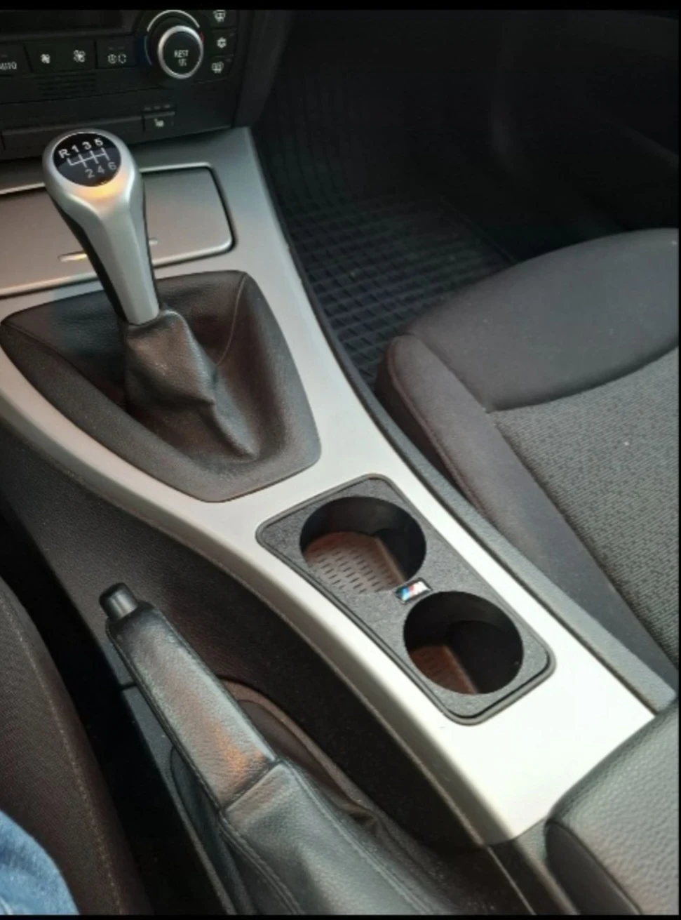 BMW 318 2.0 i, снимка 5 - Автомобили и джипове - 54839425