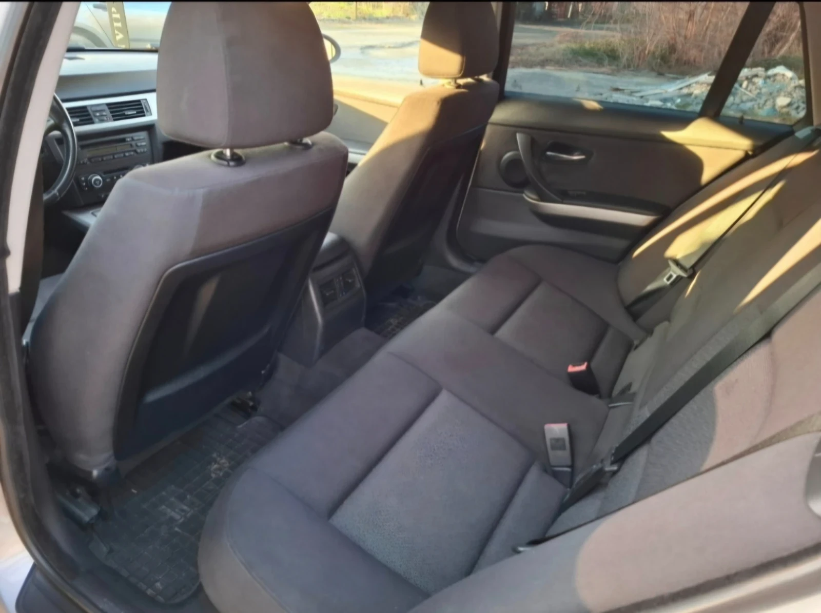 BMW 318 2.0 i, снимка 7 - Автомобили и джипове - 54839425