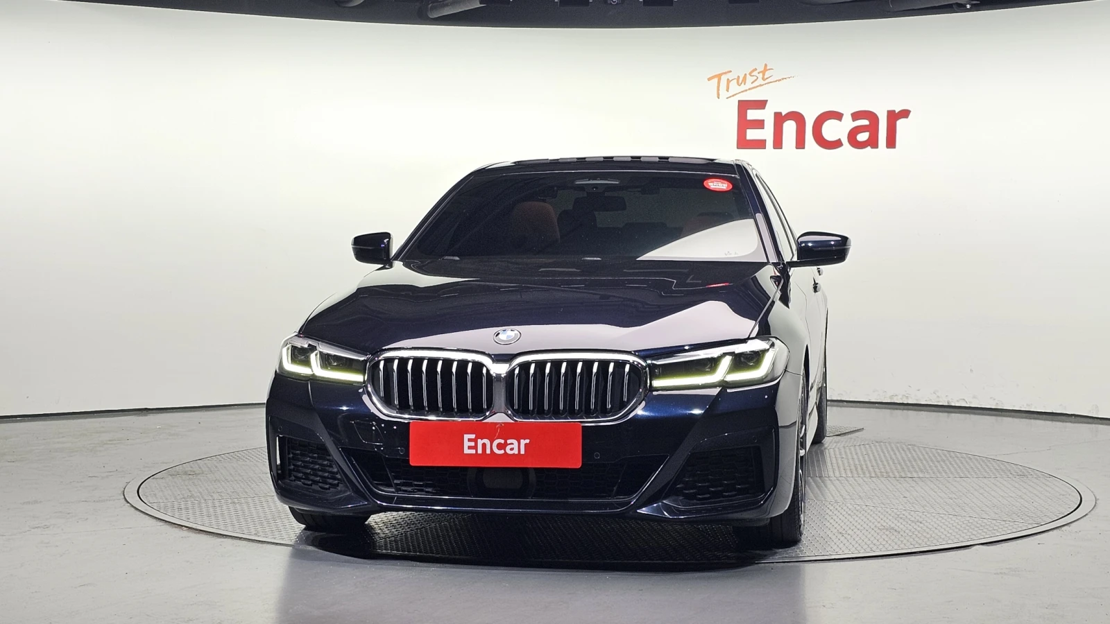 BMW 520 M SPORT* КОЖА* ПОДГРЕВИ* ПАНОРАМА* 360 CAM, снимка 2 - Автомобили и джипове - 54982259