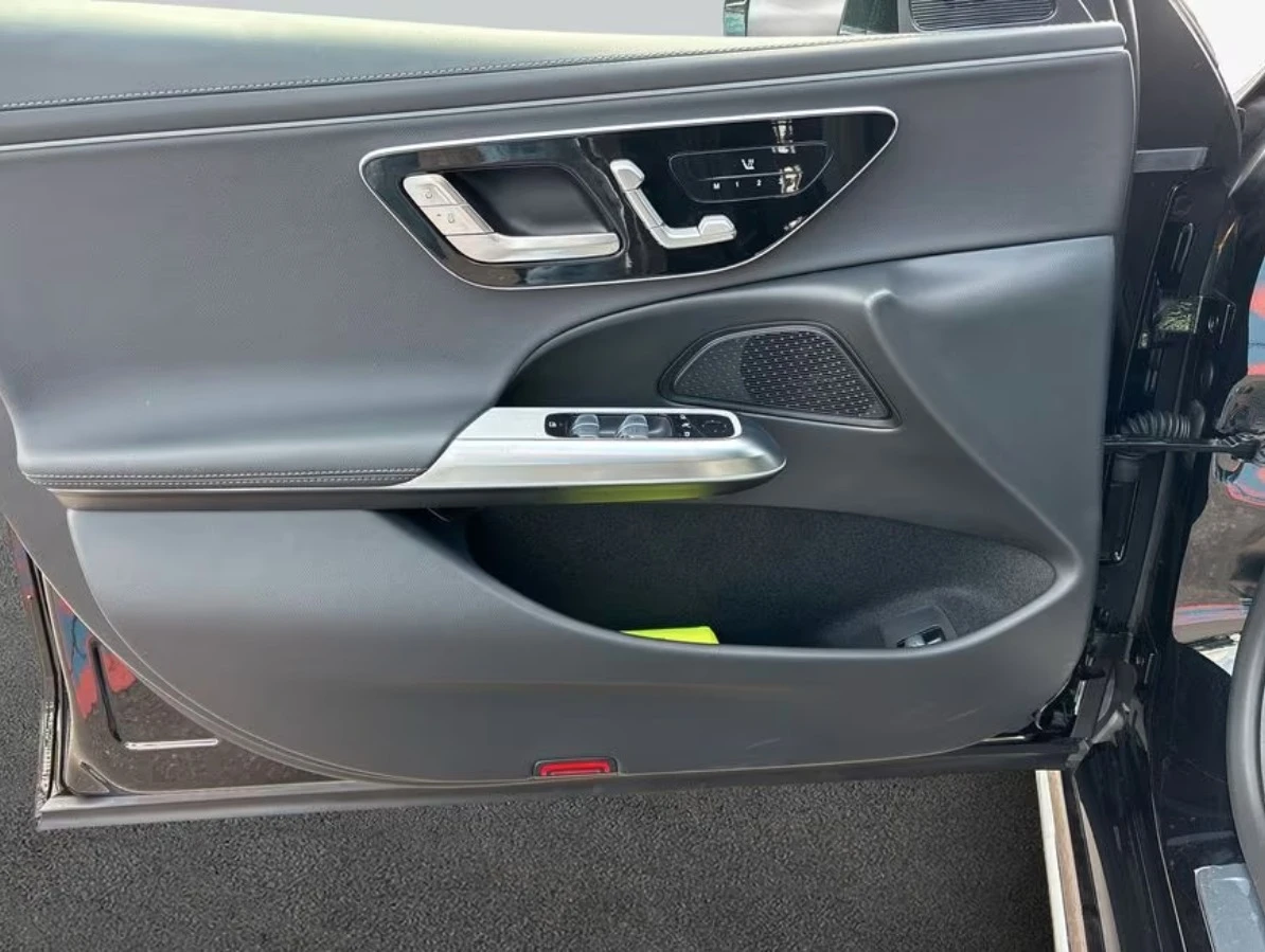 Mercedes-Benz E 220 d* AMG* Advanced+ * DigitalLight* 360, снимка 7 - Автомобили и джипове - 55298582