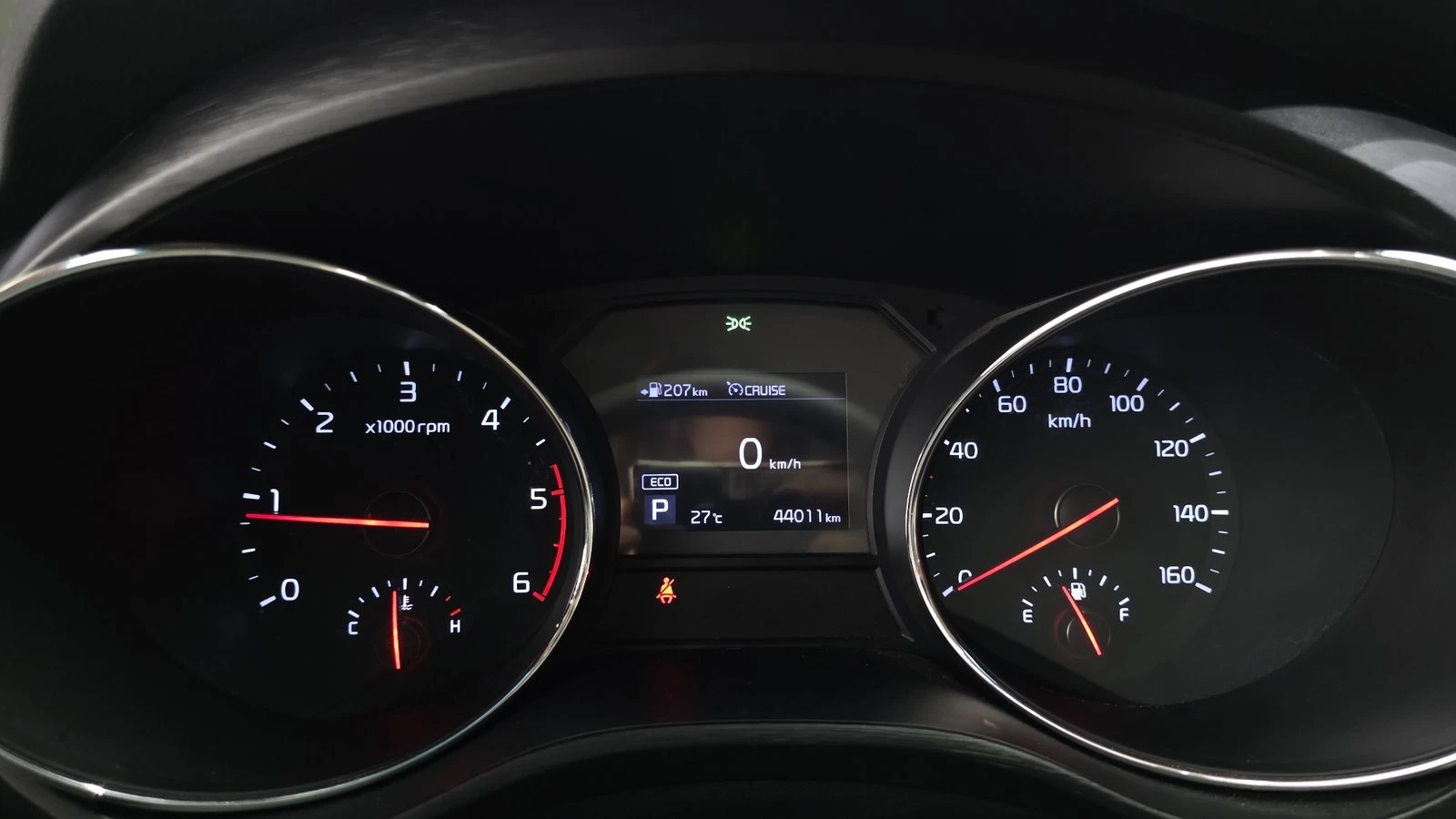 Kia Carnival KEYLESS* КРАЙНА ЦЕНА, снимка 8 - Автомобили и джипове - 55302264