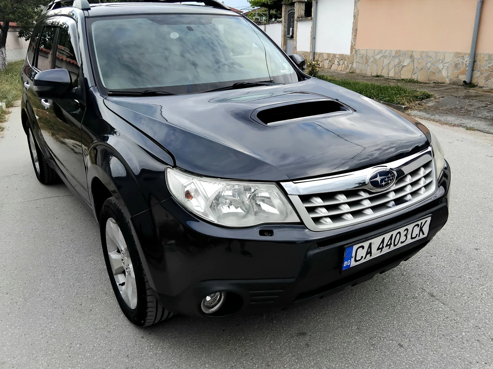 Subaru Forester 2.0TDI.150k4+ 4.+ КЛИМА. 2011г, снимка 5 - Автомобили и джипове - 55424116