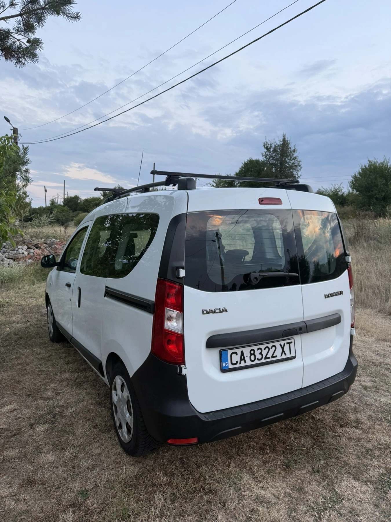 Dacia Dokker, снимка 3 - Автомобили и джипове - 55641138