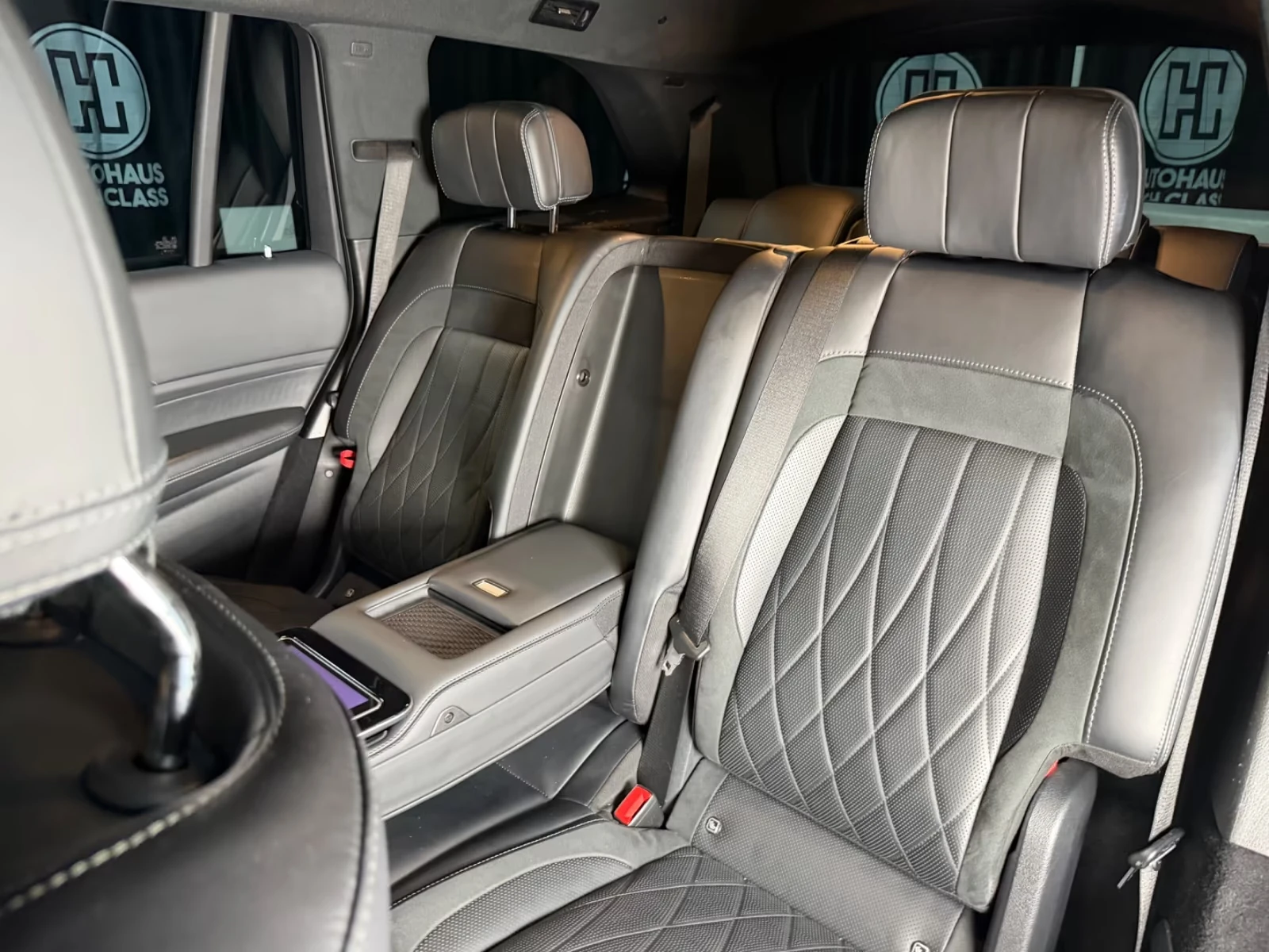 Mercedes-Benz GLS 63 AMG 4M/612HP/7S/PANO/360/BURM./330h, снимка 12 - Автомобили и джипове - 55789217