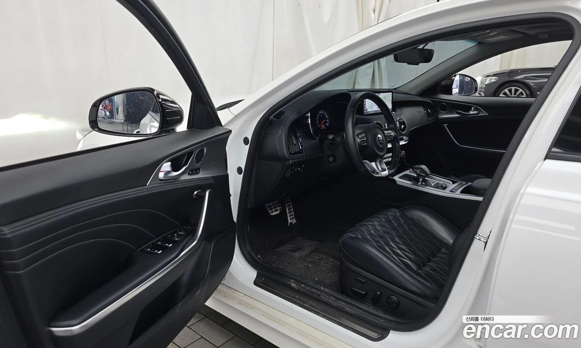 Kia Stinger 2.5 Masters, снимка 13 - Автомобили и джипове - 56095958