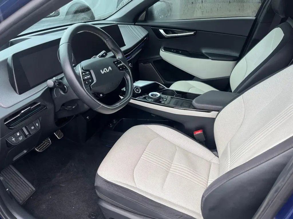 Kia EV6 GT-LINE / e-AWD, снимка 8 - Автомобили и джипове - 56162233