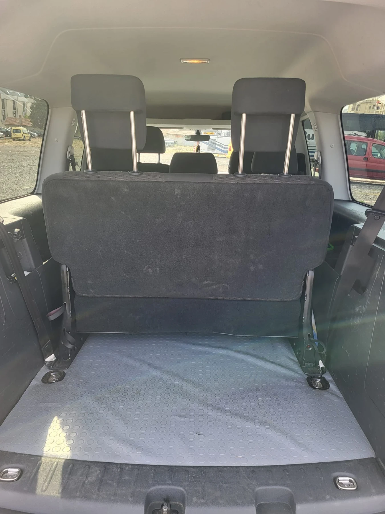 VW Caddy Кади Макси, снимка 8 - Автомобили и джипове - 56163041