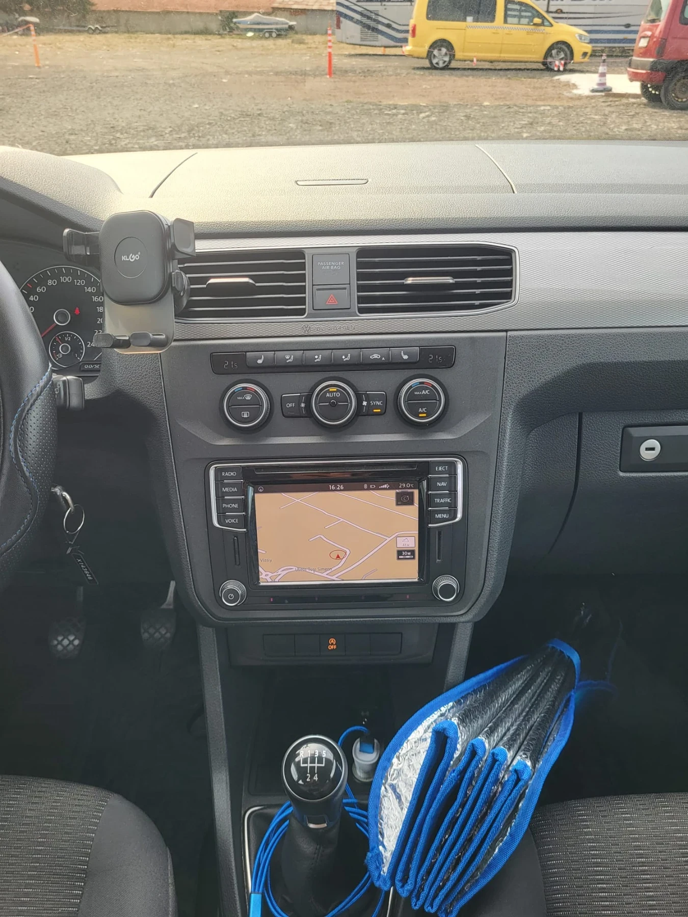 VW Caddy Кади Макси, снимка 4 - Автомобили и джипове - 56163041
