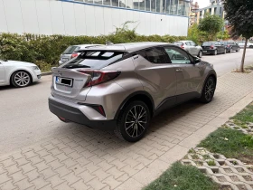 Toyota C-HR 1.8Hybrid e-CVT Classy- в Гаранция, снимка 3