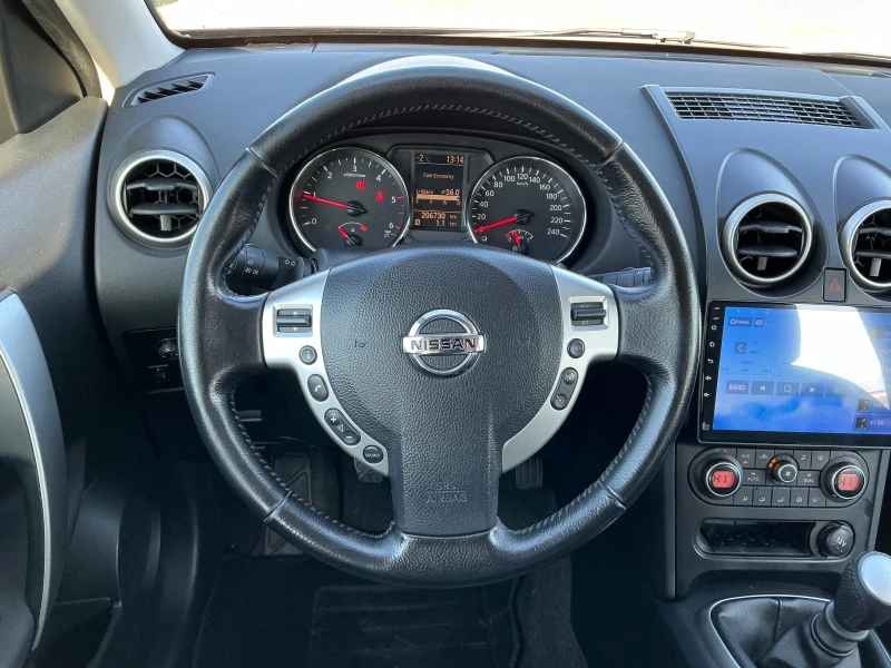 Nissan Qashqai 1.5 DCI, снимка 13 - Автомобили и джипове - 46976645