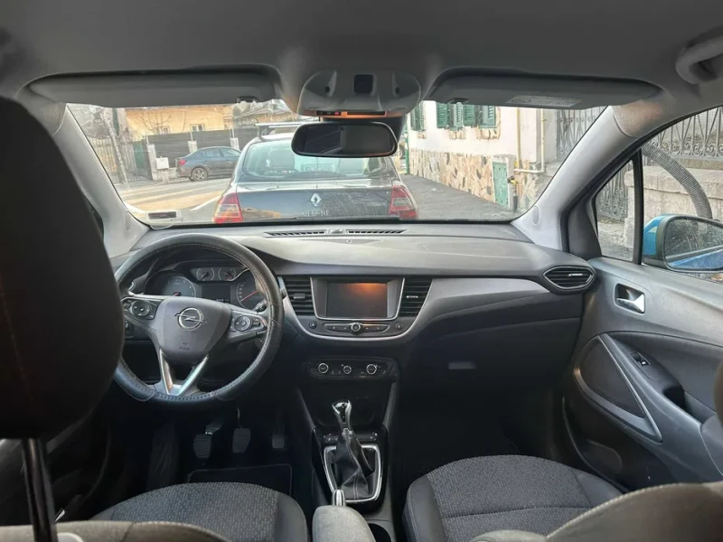 Opel Crossland X, снимка 5 - Автомобили и джипове - 48721316