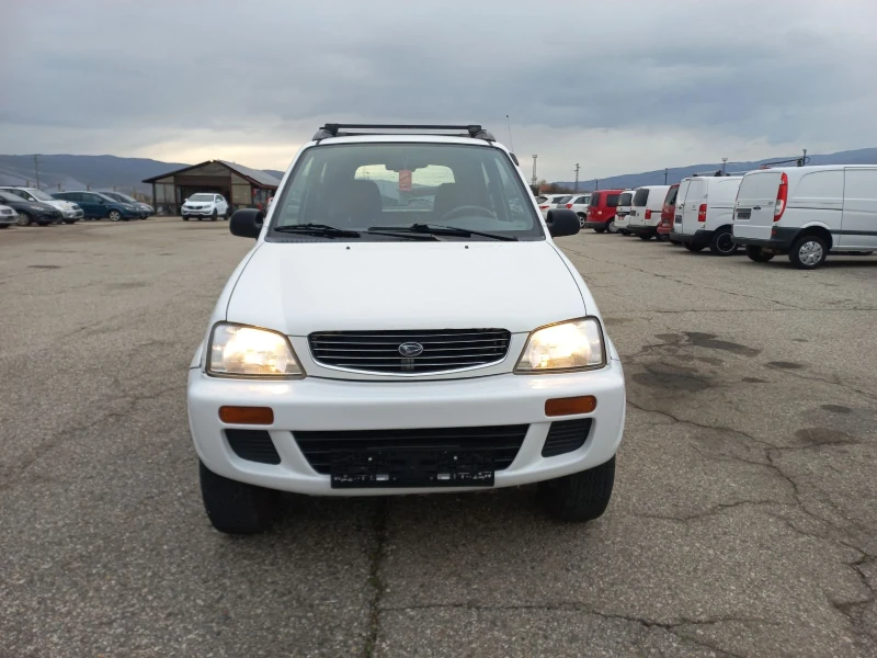 Daihatsu Terios 1.3 I 4x4 &#39;КЛИМАТИК&#39;, снимка 2 - Автомобили и джипове - 49548680