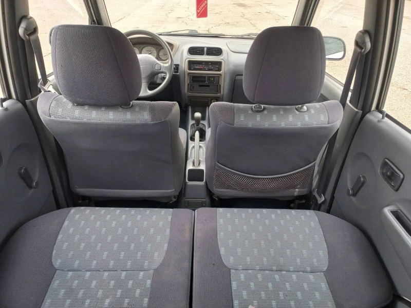 Daihatsu Terios 1.3 I 4x4 &#39;КЛИМАТИК&#39;, снимка 11 - Автомобили и джипове - 49548680