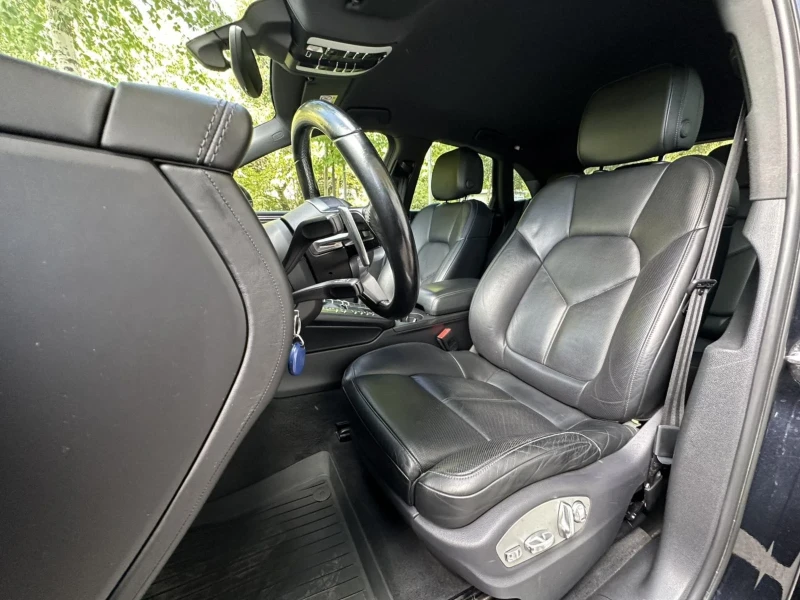 Porsche Macan S / 3.0TDI / ПОДГРЕВ / ВЕНТИЛАЦИЯ / КАМЕРА, снимка 10 - Автомобили и джипове - 51777334
