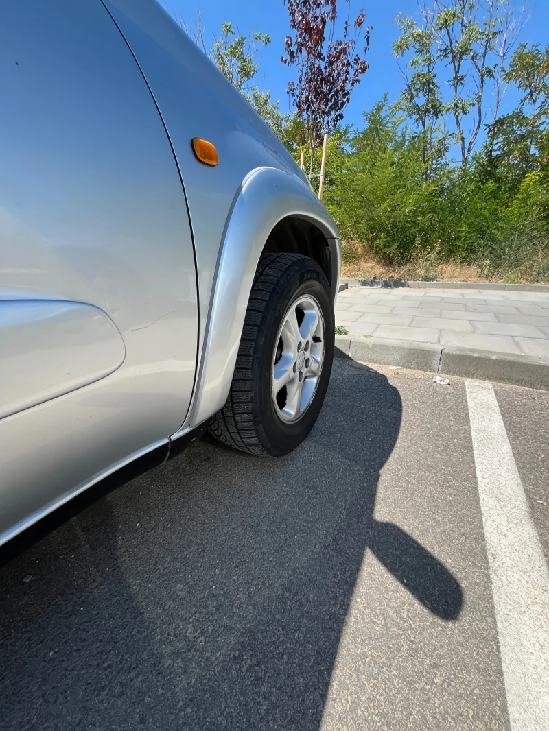 Toyota Rav4, снимка 2 - Автомобили и джипове - 52347616