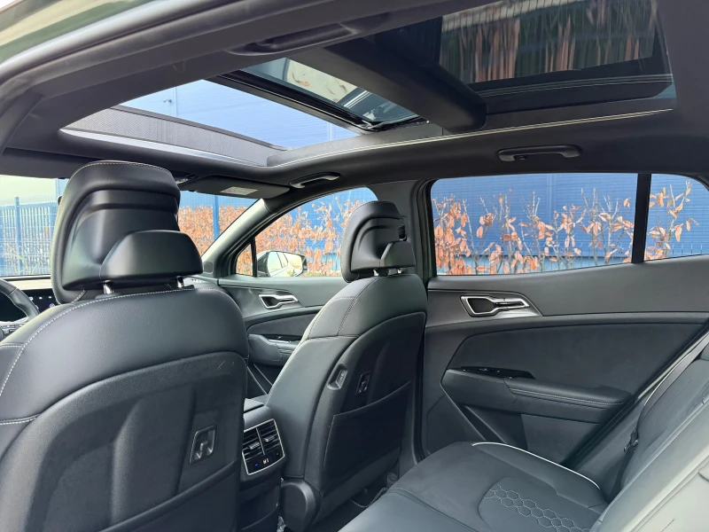 Kia Sportage GT-Line 1.6 CRDi ХИБРИД/ПАНОРАМА/ДИГИТАЛ/ГАРАНЦИЯ, снимка 8 - Автомобили и джипове - 52713434