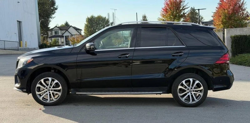Mercedes-Benz GLE 400 4MATIC* LUXURY* HEAD-UP* АвтоКредит(ЦЕНА ДО БГ), снимка 4 - Автомобили и джипове - 53514834