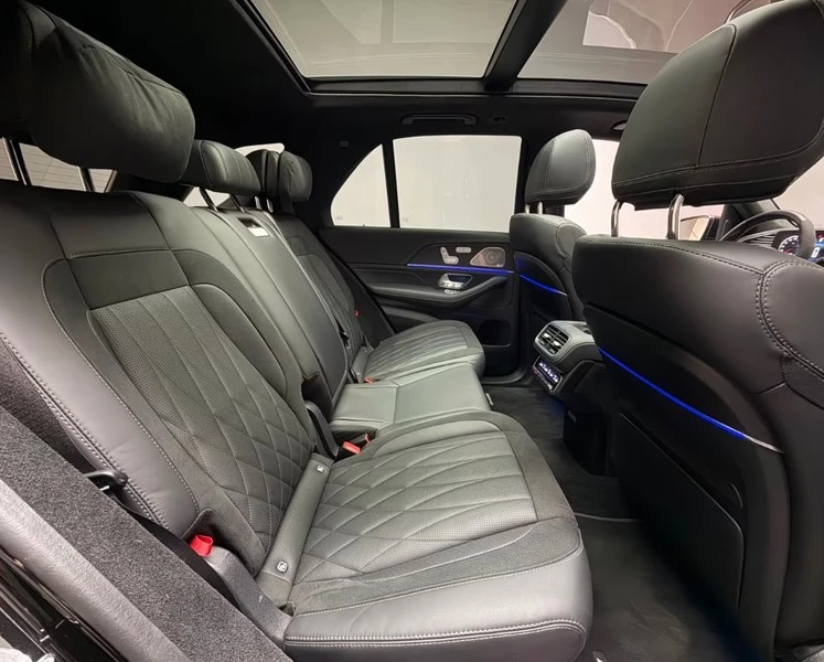 Mercedes-Benz GLE 63 S AMG 4Matic+ , снимка 8 - Автомобили и джипове - 55616651