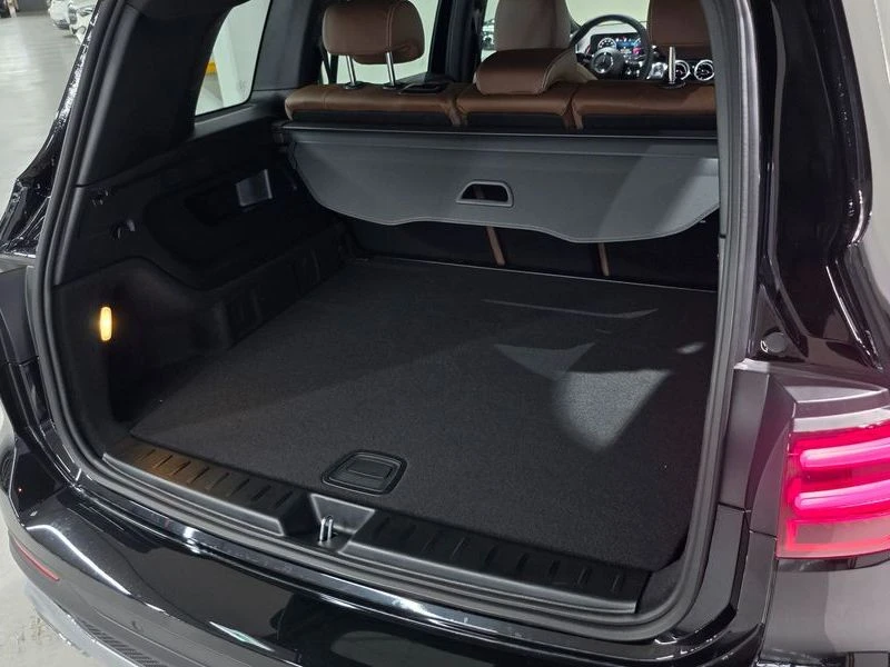 Mercedes-Benz GLB 250 2.0 Automatic, снимка 10 - Автомобили и джипове - 55826195