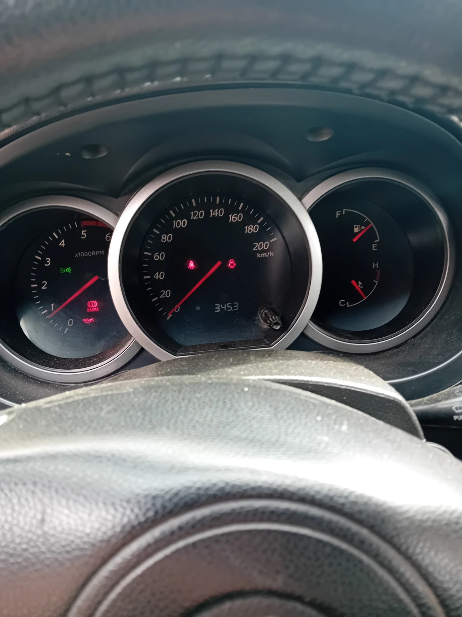 Suzuki Grand vitara  - изображение 7